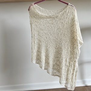 Women’s cream poncho shawl shrug wrap